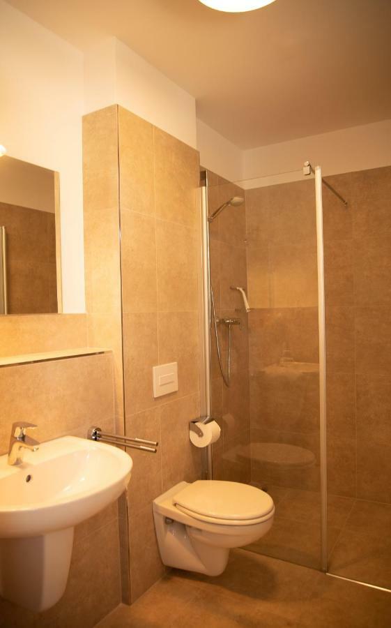 Gruene Hufe Villa บอร์น ภายนอก รูปภาพ
