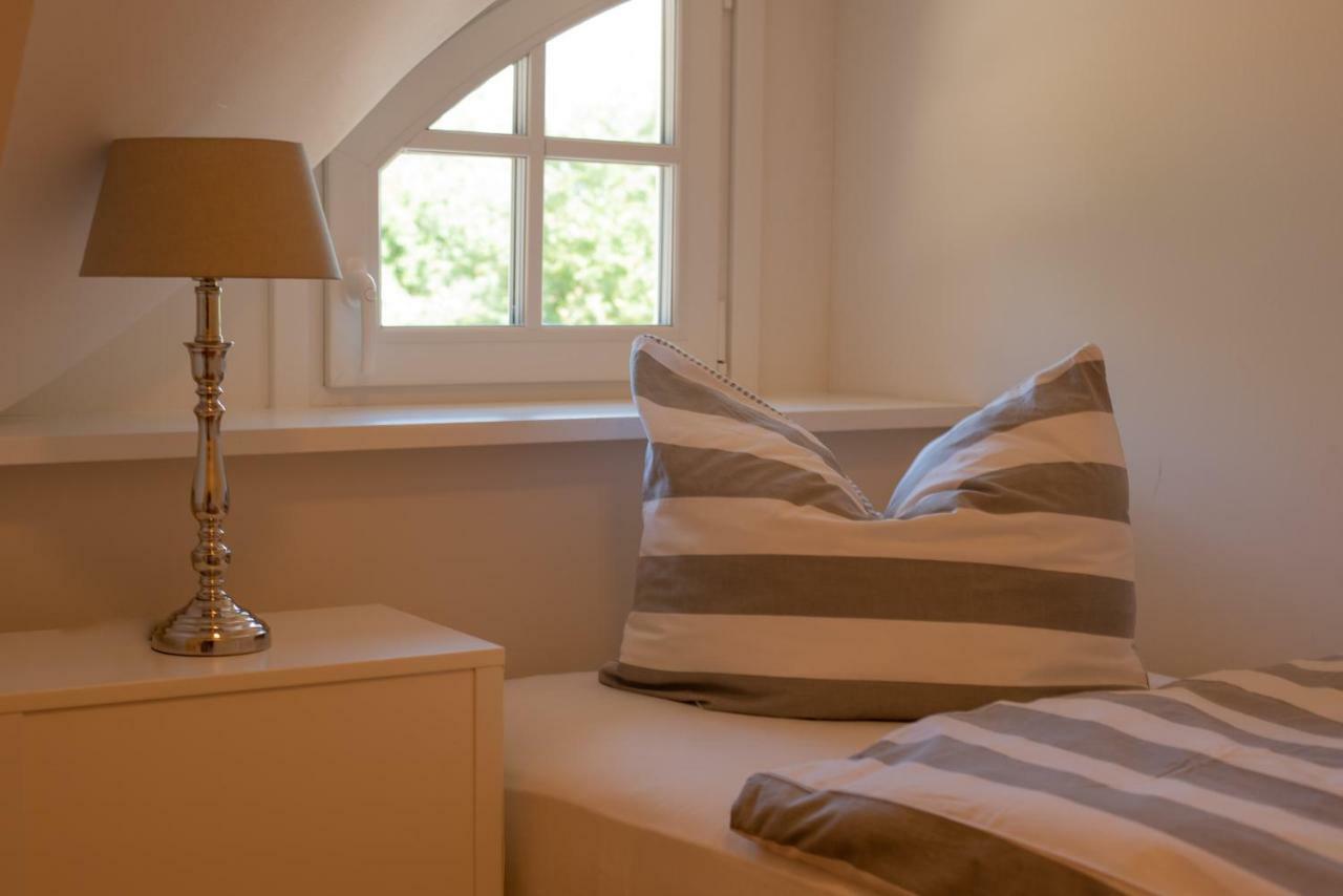 Gruene Hufe Villa บอร์น ภายนอก รูปภาพ