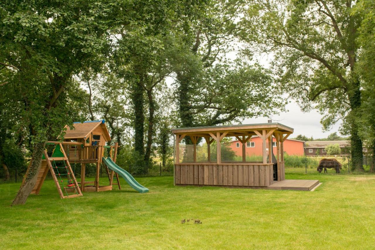Gruene Hufe Villa บอร์น ภายนอก รูปภาพ